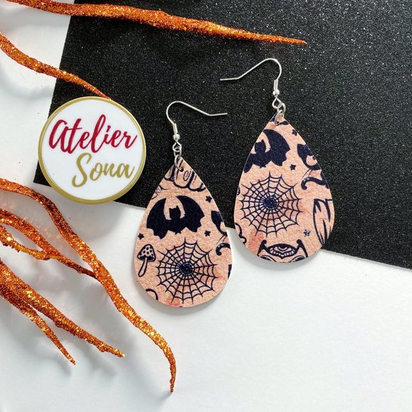 Atelier Sona Jewelry - Halloween Tear Drop Earrings - Tan/Black